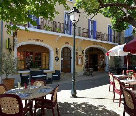Hôtel le Louvre, Sault